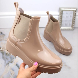 Stivaletti Chelsea da donna laccati sulla piattaforma beige Big Star MM274396
