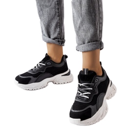 Inna Sneakers nere con battistrada a vista di Rosita nero