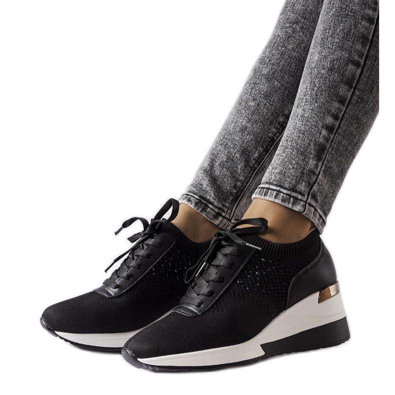 Inna Sneakers con zeppa in strass nere di Vala nero
