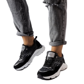 Scarpe da ginnastica nere con decorazione argento di Rio bianco