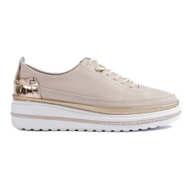 SHELOVET Scarpe da donna in pelle beige sulla piattaforma Shlovet