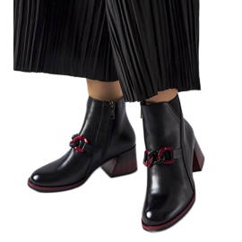 Stivaletto nero Castione 58126 Nero
