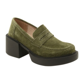 Mocassini alla moda in pelle scamosciata Filippo DP4685/23 KH verde