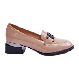 Vinceza Scarpe di vernice, mocassini Sakina beige con tacco