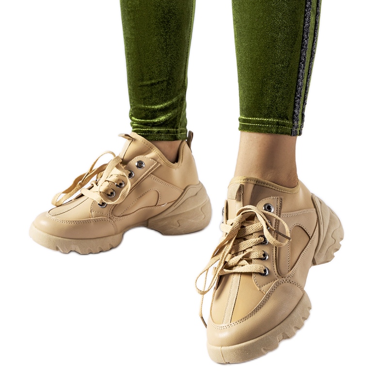 Sneaker beige scuro con tomaia flessibile Abal