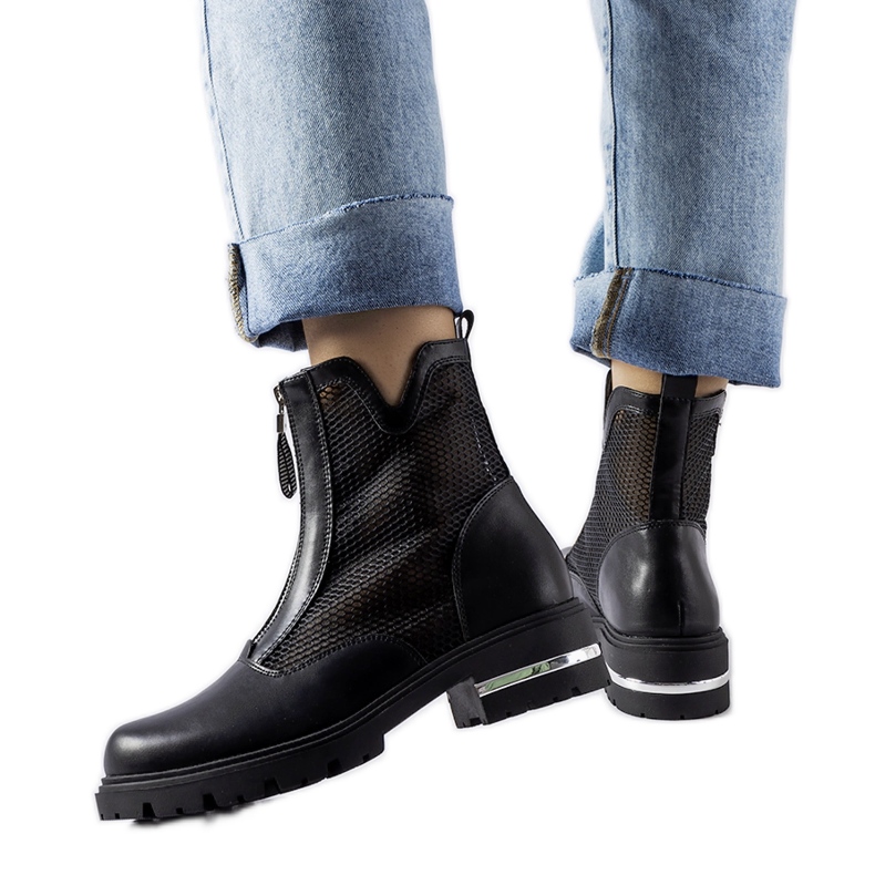 Stivaletti Cavour traforati neri nero