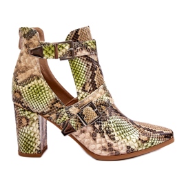 Stivaletti alla moda con tacco alto con ritagli, beige e verde