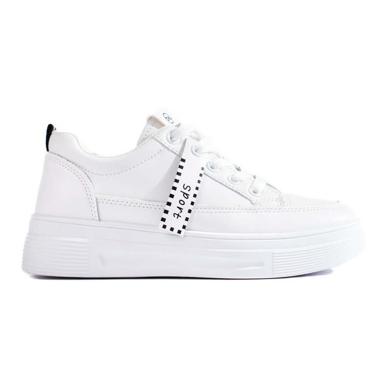 Sneakers bianche sulla piattaforma Shelovet bianca