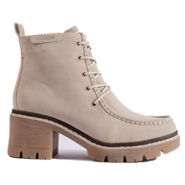 Goodin Stivaletti stringati beige con tacco alto di Shelovet
