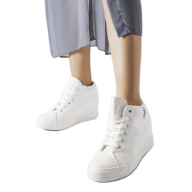 Sneakers con zeppa bianche Big Star MM274002 bianca