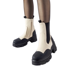 Stivaletti slip-on beige e neri di Mafalda
