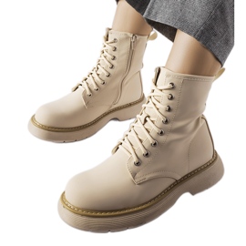Stivali Benvenuto classici beige
