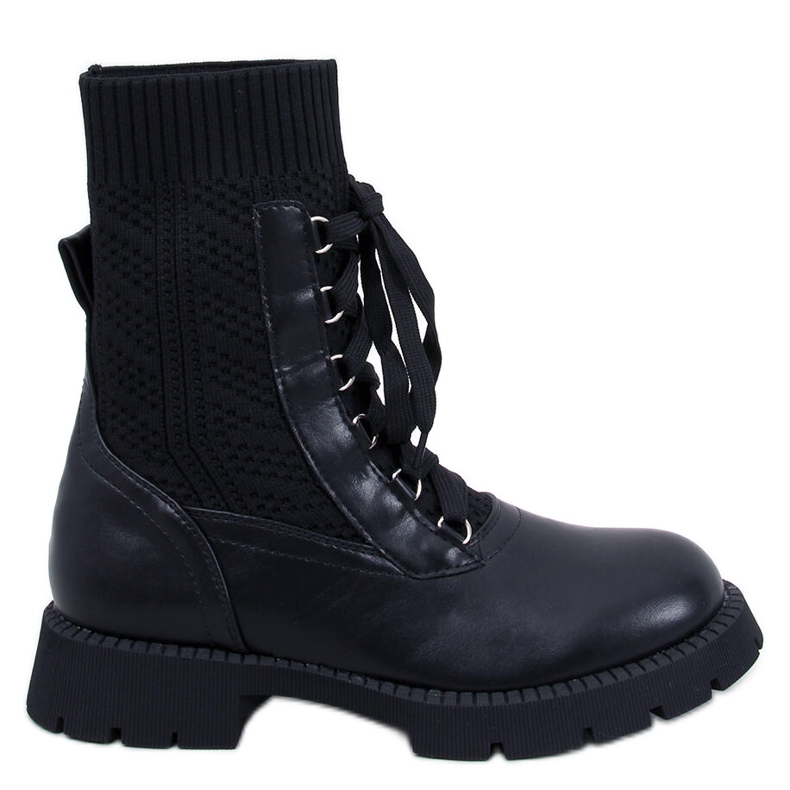 Tierr Stivaletti in maglione nero