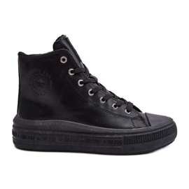 Scarpe da ginnastica isolate con cerniera da donna nere Big Star MM274023 nero