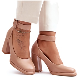 WS1 Décolleté con tacco alto e fibbia, beige Idovana