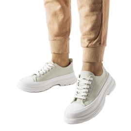 Sneakers verdi con suola sportiva Bettole verde