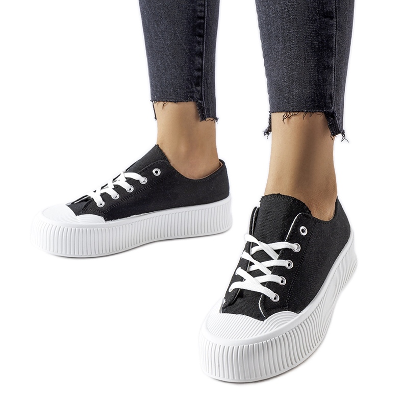 Sneakers nere su piattaforma Fortunata bianca nero