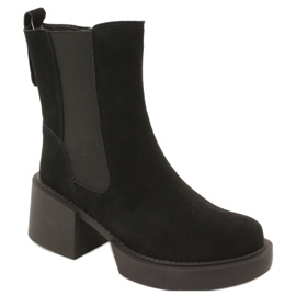 Filippo Stivaletti in pelle scamosciata con tacco alto in colore nero