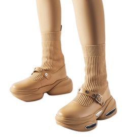 Stivaletti beige con tomaia a calzino di Ivana