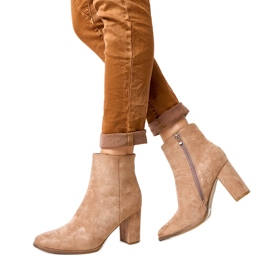 Stivaletti beige di Torricelli