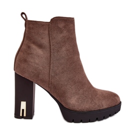 Stivali classici con tacco alto in pelle scamosciata Marrone Amy