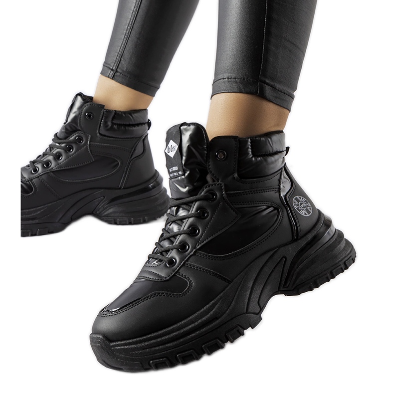 Stivali neri Lee Cooper LCJ-23-44-1973L nero