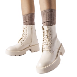 Stivaletti isolanti beige con suola spessa di Cirillo
