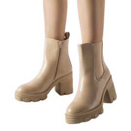 Stivaletti isolanti beige di Corpolo