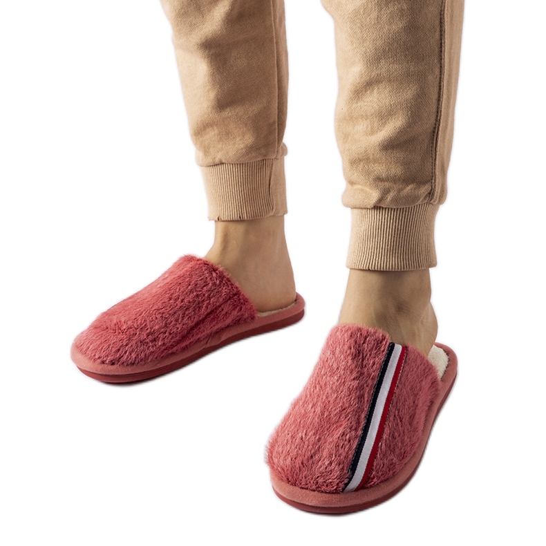 Pantofole rosa scuro