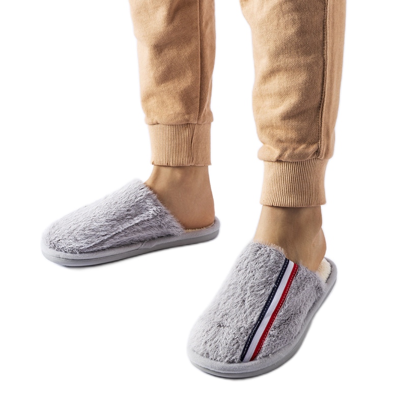 Pantofole grigie grigio
