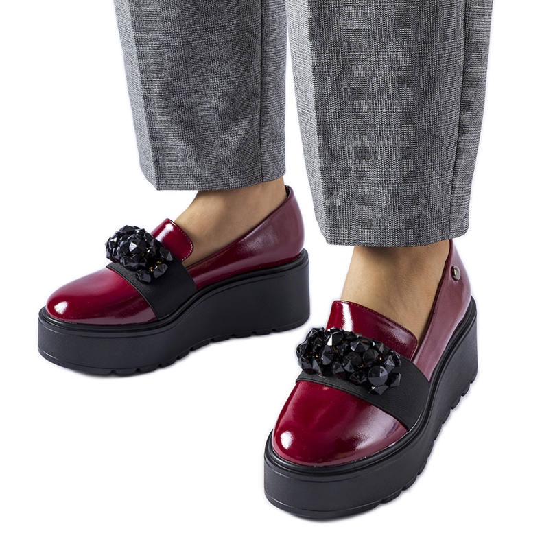 Scarpe in vernice bordeaux sulla piattaforma Edma rosso