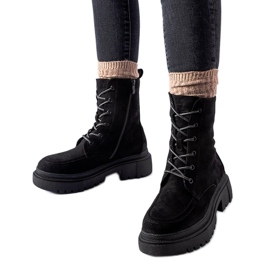Sneaker nere con massiccia suola Riel nero