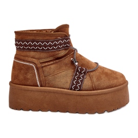 Stivali da neve da donna su suola spessa con allacciatura Milson color cammello marrone