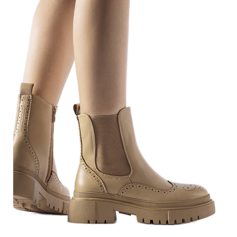 Stivaletti beige scuro con cucitura Castella