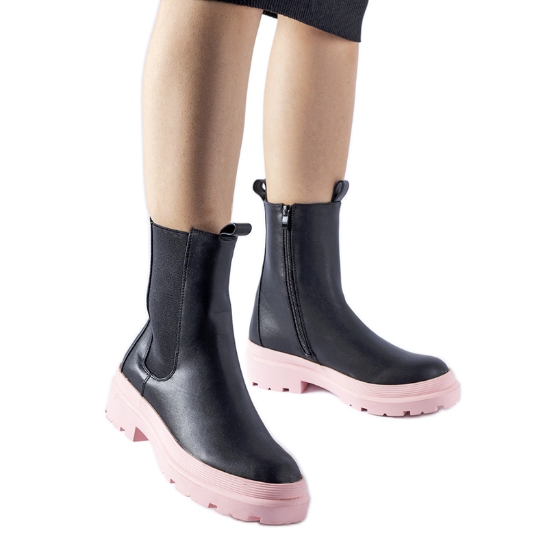 Stivaletti in georgette nera con suola rosa nero
