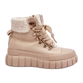 Stivali da trapper isolati su suola spessa, Ralotta beige chiaro