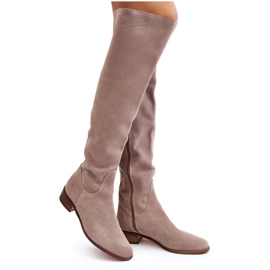 Stivali sopra il ginocchio in pelle scamosciata da donna con tacco piatto, Hewanella beige