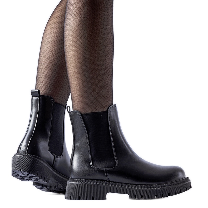 Stivaletti slip-on classici isolati neri di Noas nero