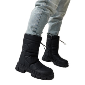 Stivali in ecopelle neri isolanti H602 nero
