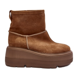 Stivali da donna in pelle su una suola massiccia Camel Zazoo 3424 marrone