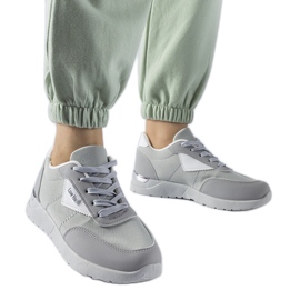 Sneakers in tessuto grigio di Geraldino
