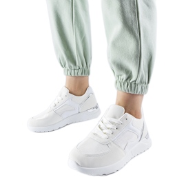 Sneakers bianche realizzate con materiali combinati Gallo bianco