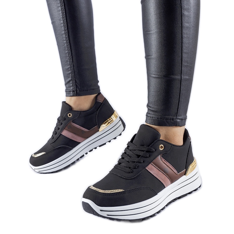 Sneakers Provinciale nere con plateau nero