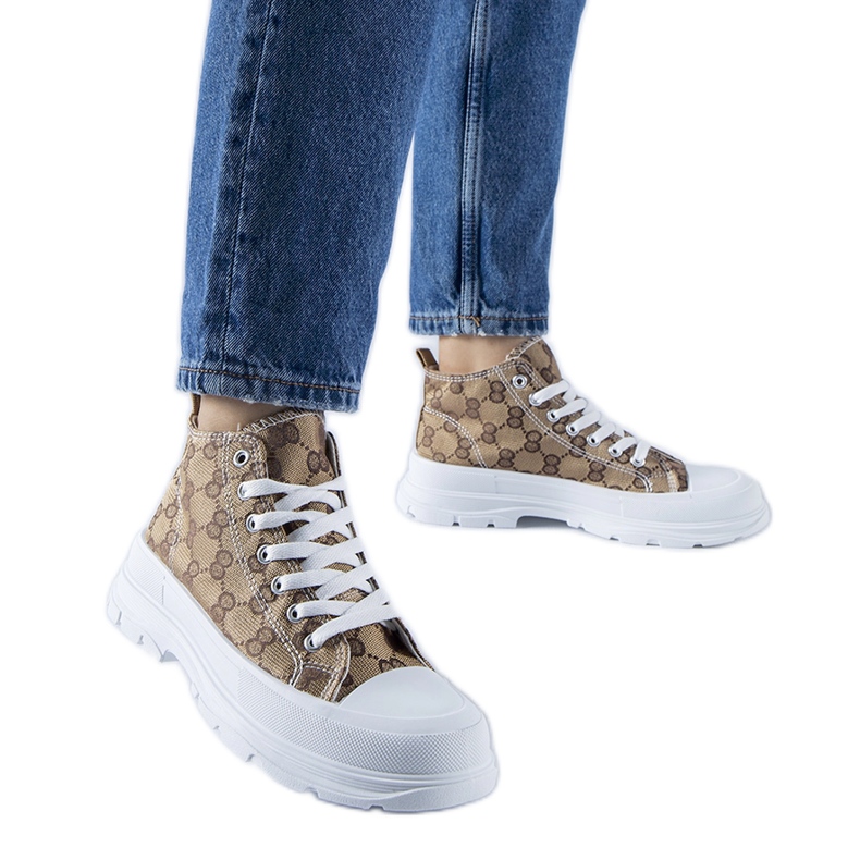 Sneakers marroni decorate con il monogramma Terenzio beige