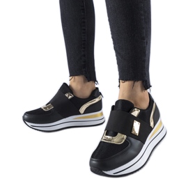 Sneakers slip-on nere con plateau Sages nero
