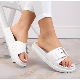 Infradito in pelle ecologica bianca con fibbia Big Star JJ274A309 bianco