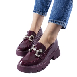 Mocassini in vernice bordeaux con strass Cezet rosso