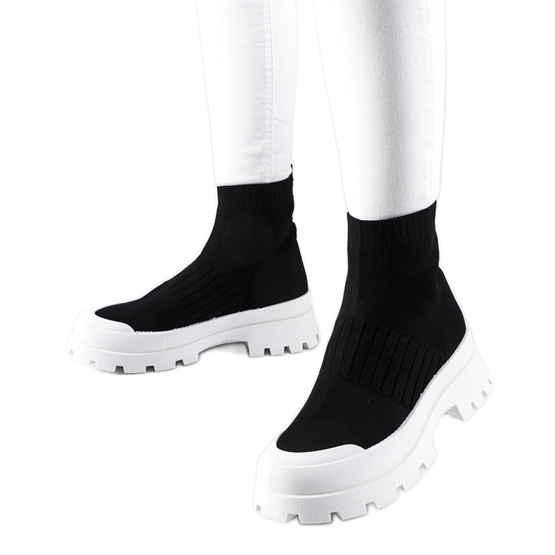 Sneaker nere con tomaia flessibile Varden nero