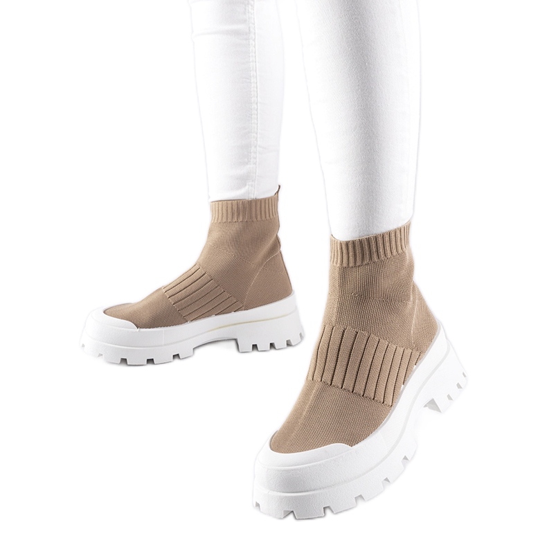 Sneakers marroni con tomaia flessibile Varden marrone