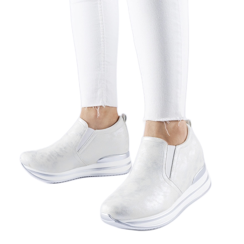 Sneakers con zeppa color argento di Alquippa d'argento